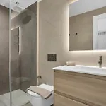 La Viu - Luxury Beachfront By Finest Apartament