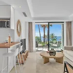 Apartament La Viu - Luxury Beachfront By Finest