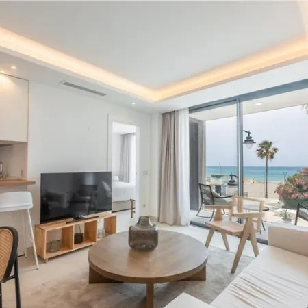 La Viu - Luxury Beachfront * Estepona
