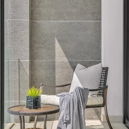 La Viu - Luxury Beachfront Daire *