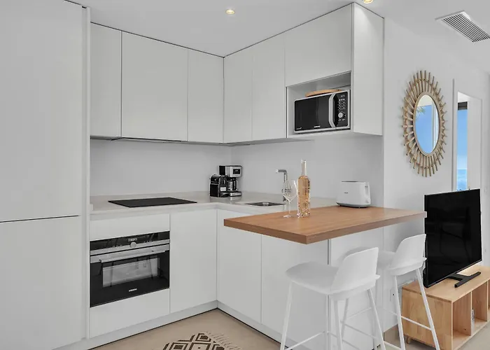 La Viu - Luxury Beachfront By Finest Apartment *