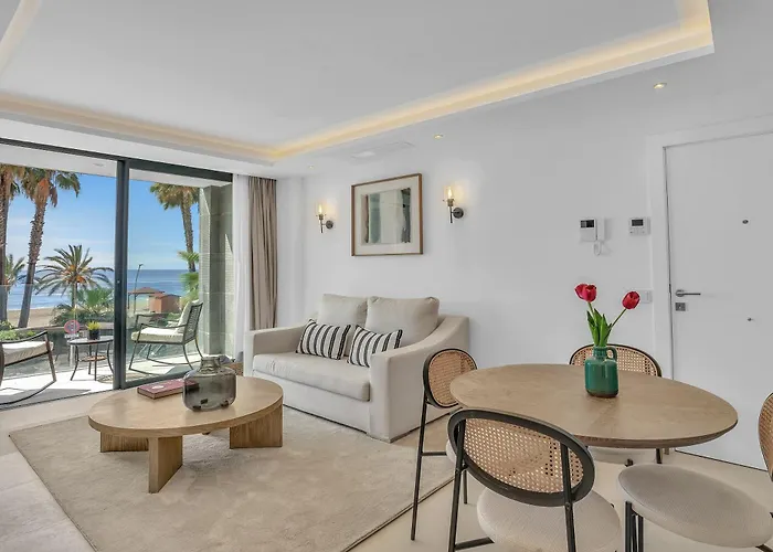 La Viu - Luxury Beachfront By Finest * אסטפונה