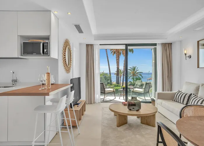 Daire La Viu - Luxury Beachfront By Finest